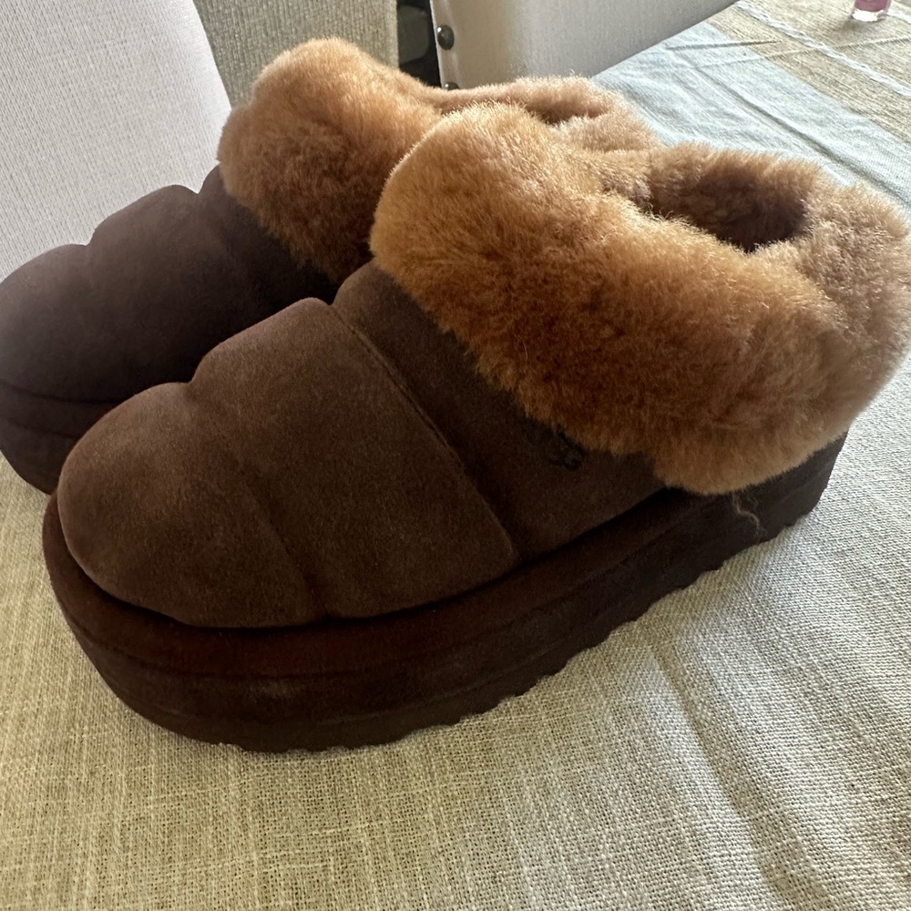 Cozy Brown Ugg Slippers